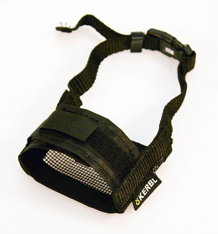 Muzzle Basket in Nylon., 30x11cm - 5