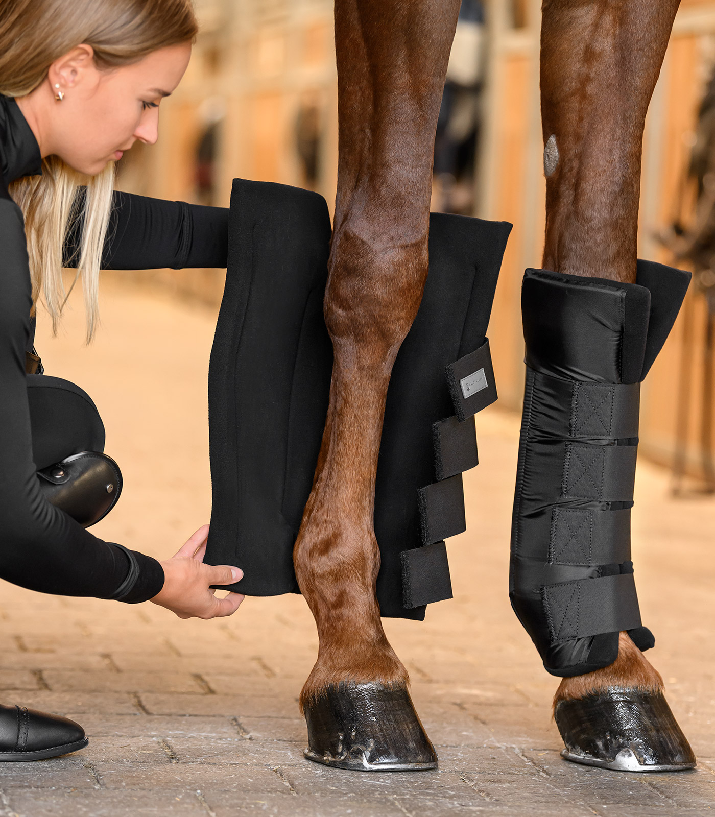 Waldhausen Stable boots with joint support, rear - black - 4