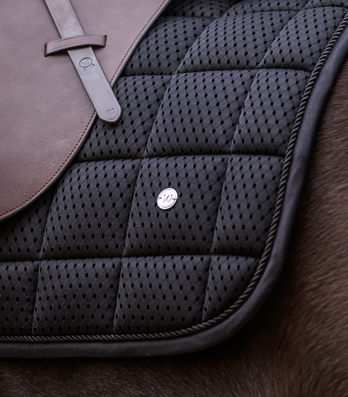 Waldhausen Breath Performance saddle pad - black - 10