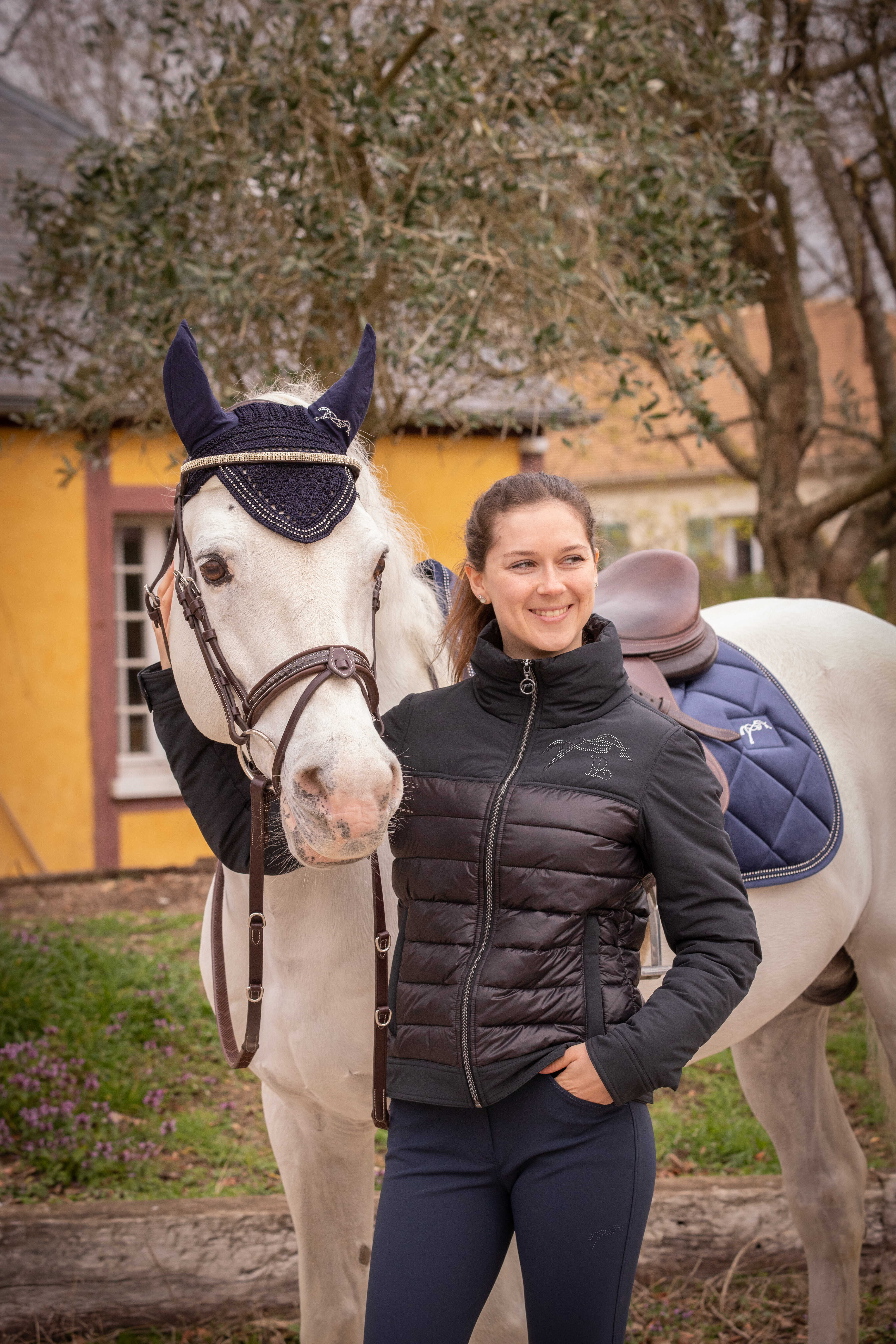 Penelope Edelweiss Ridjacka Svart - 2