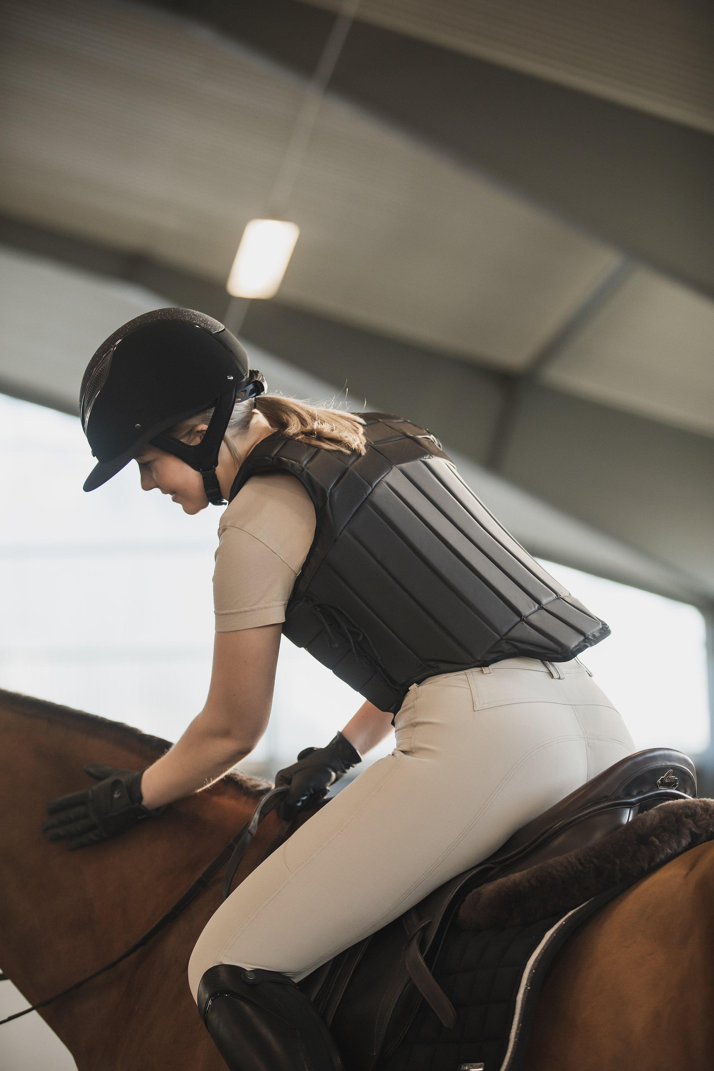 Horse Life Livello Body Protector - Black - 4