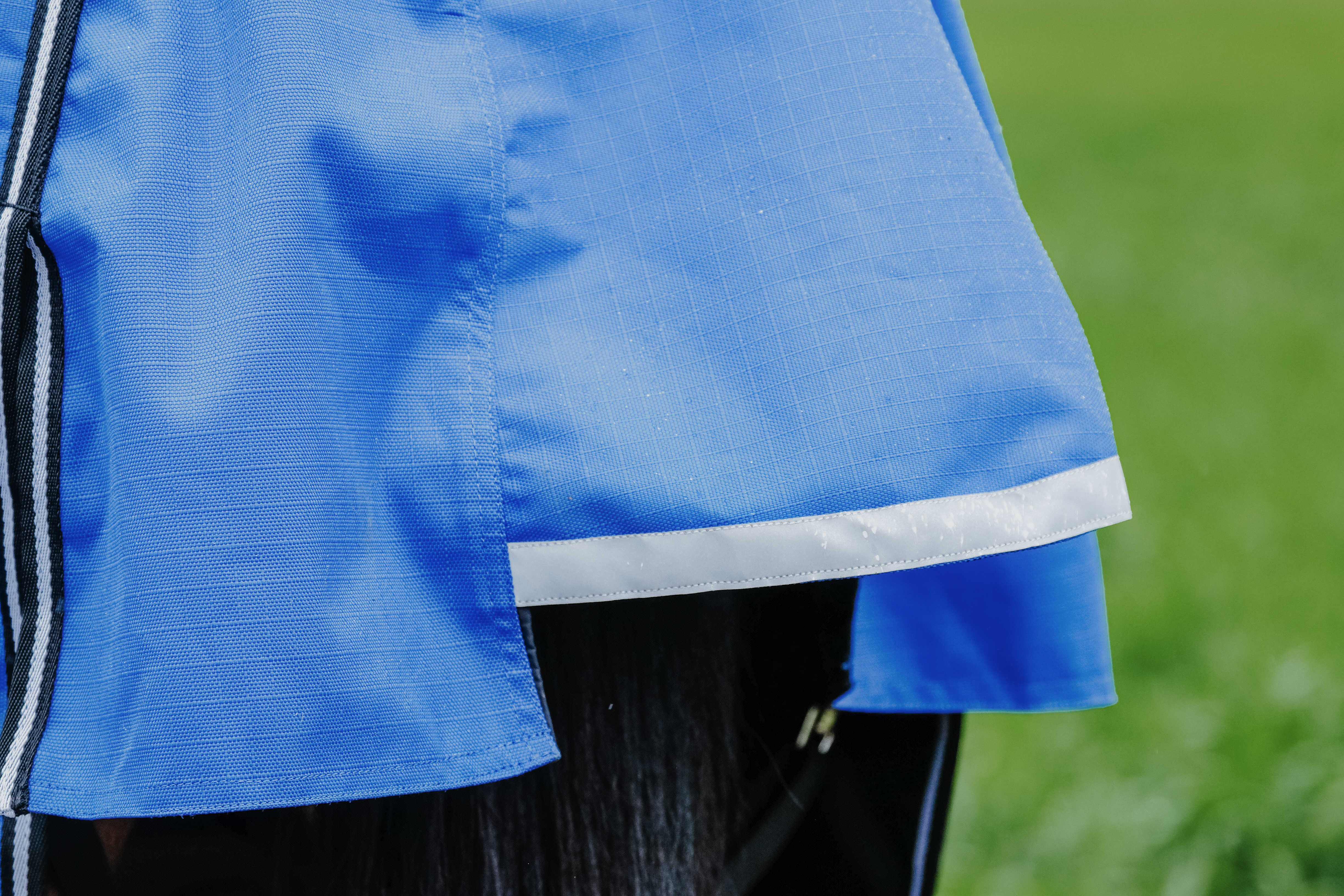 Equitheme Tyrex Aisance 1200 D High Neck Turnout Rug with Half Neck, 300 g Royal blue, 5'6 - 120 cm - 7