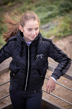 Penelope Luka Bombertakki Musta 12-14 years