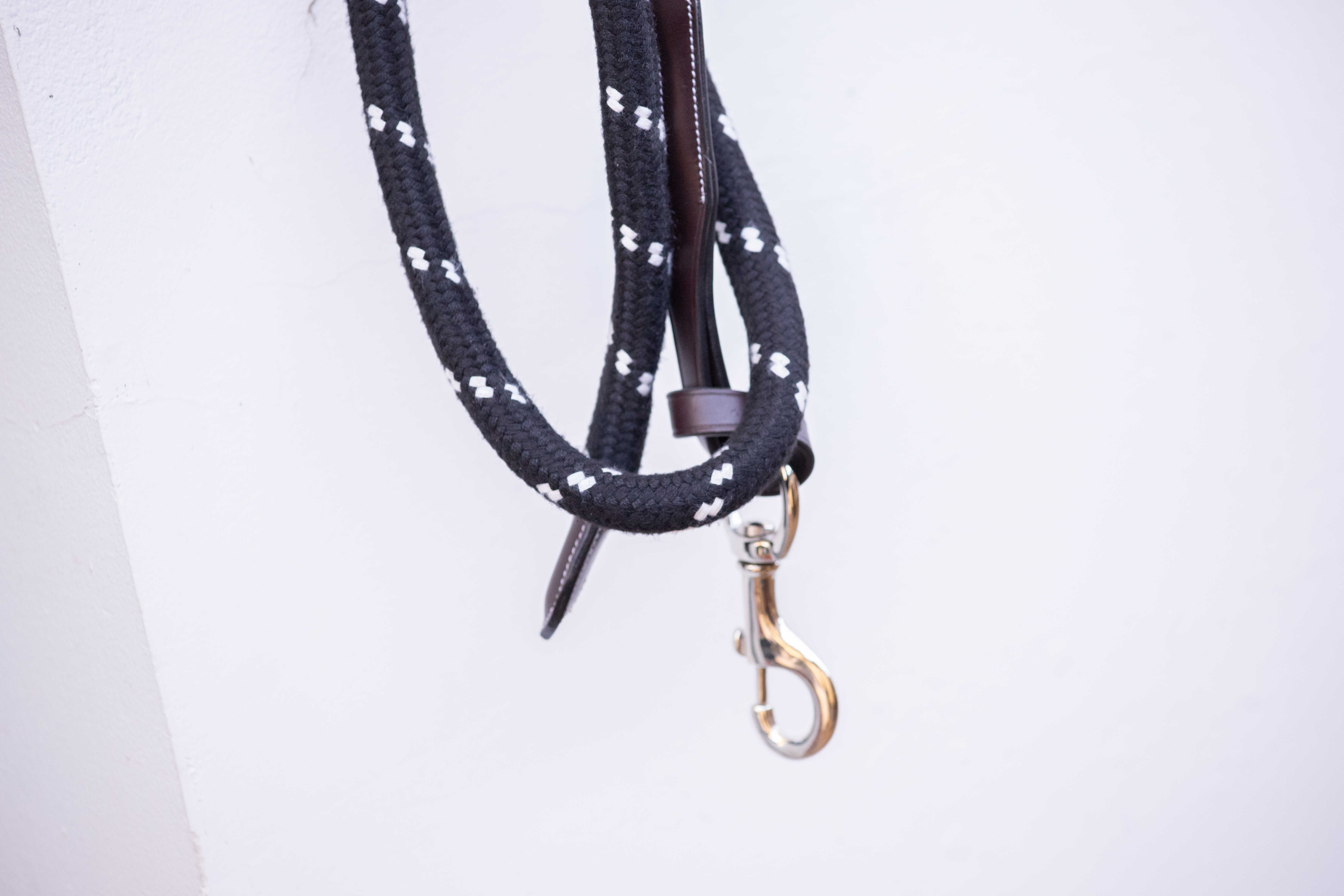 Pénélope Lunging Line with Leather Details Black - 7