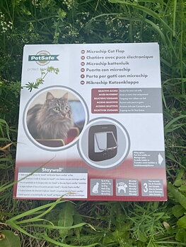PetSafe - Electronic Cat Door Microchip - Brown