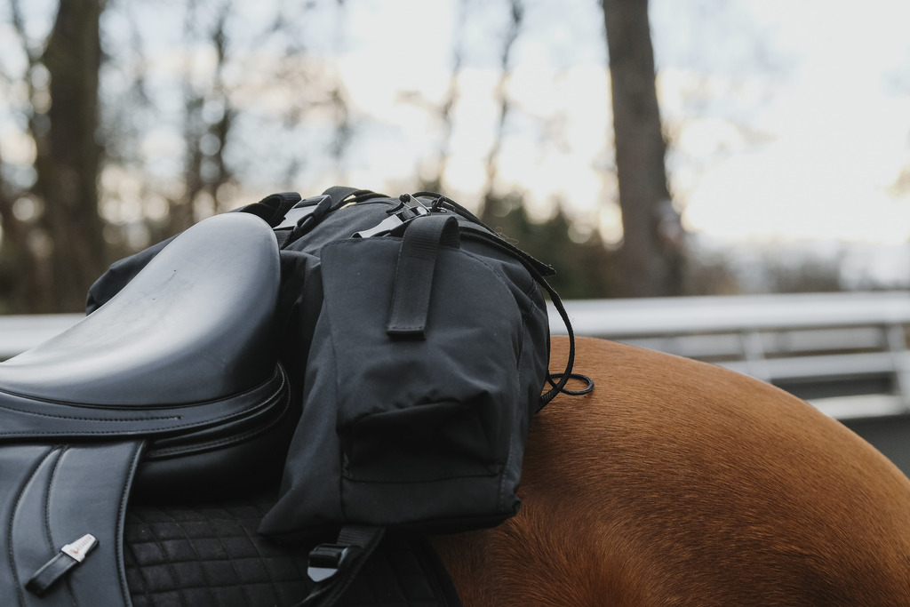 RANDOL'S 'Banane' Saddle Bag Black - 5