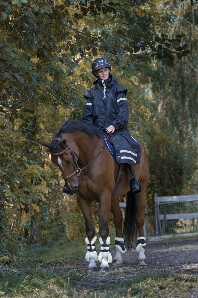 EQUITHEME 'RiderCoat' Sadetakki Musta - 2