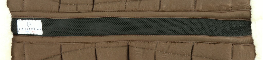 EQUITHEME 'Pro' Shaped Saddle Pad Chocolate - Full size - 2