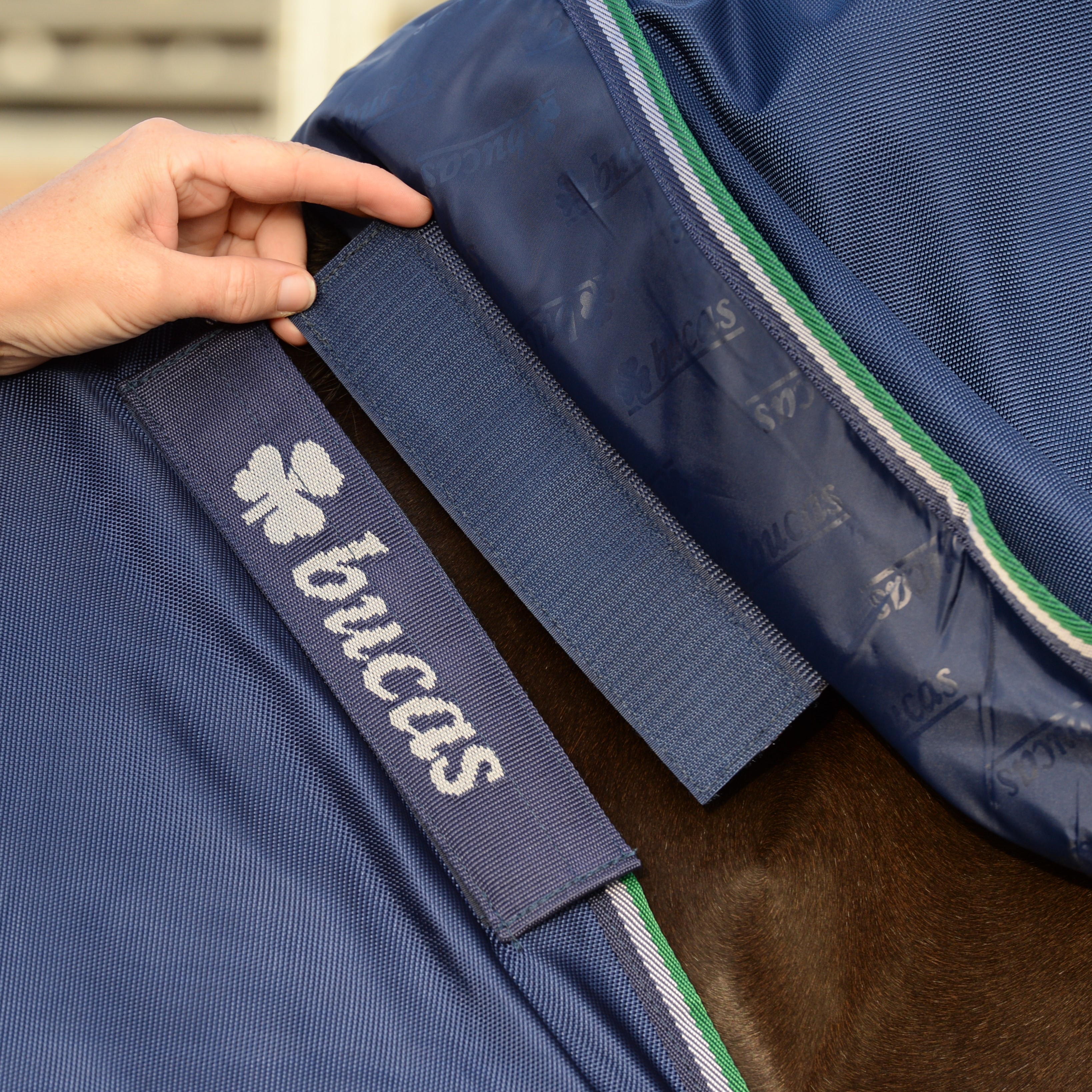 Bucas Irish Combi Neck - Kaulakappale - Laivastonsininen/Kulta, L