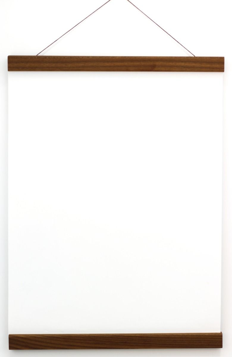 Poster Hanger -Valnöt Bredd 50 cm alt. 70 cm