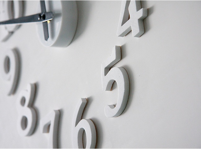 Klocka med EVA plast dekor -Design Deco - 4