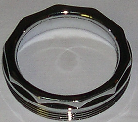 Yttermutter tankarmatur