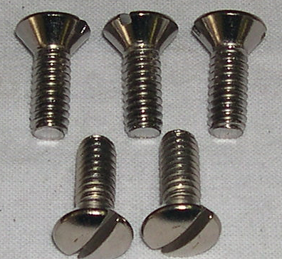 Skruvsats instrumentbräda