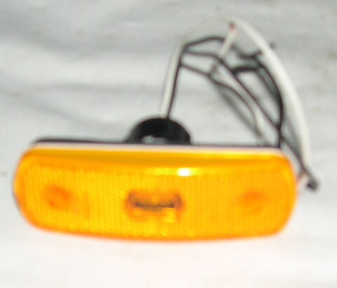 Sidomarkeringsljus Led 24V 105x35mm