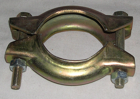Avgasklamma f. rör