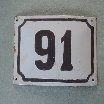 Gammal emaljskylt nummer 91