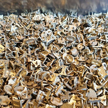 Gamla metallbokstäver