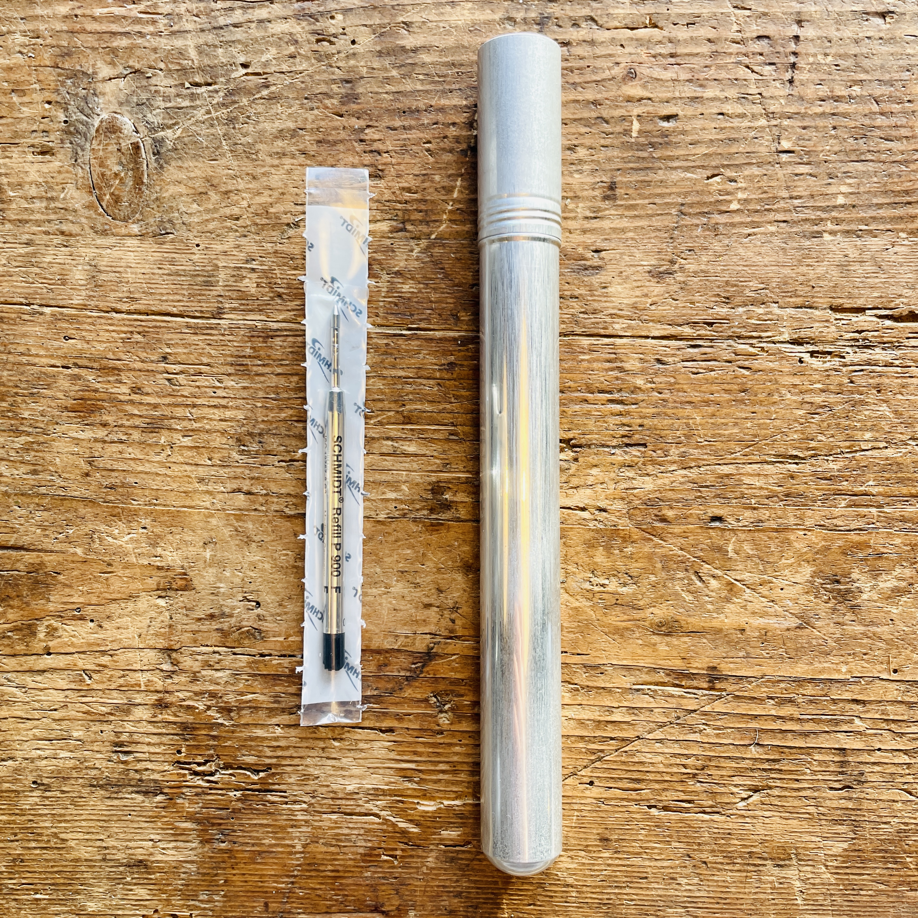Elm retractable ballpoint pen - 3