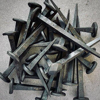 Forged nail 80 mm - 1 kg