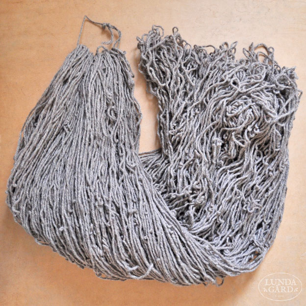 Wool yarn