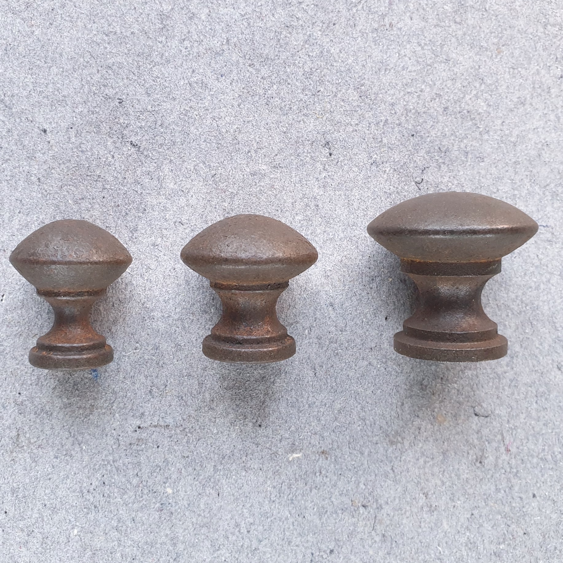 Iron knob, size S-M-L - 4