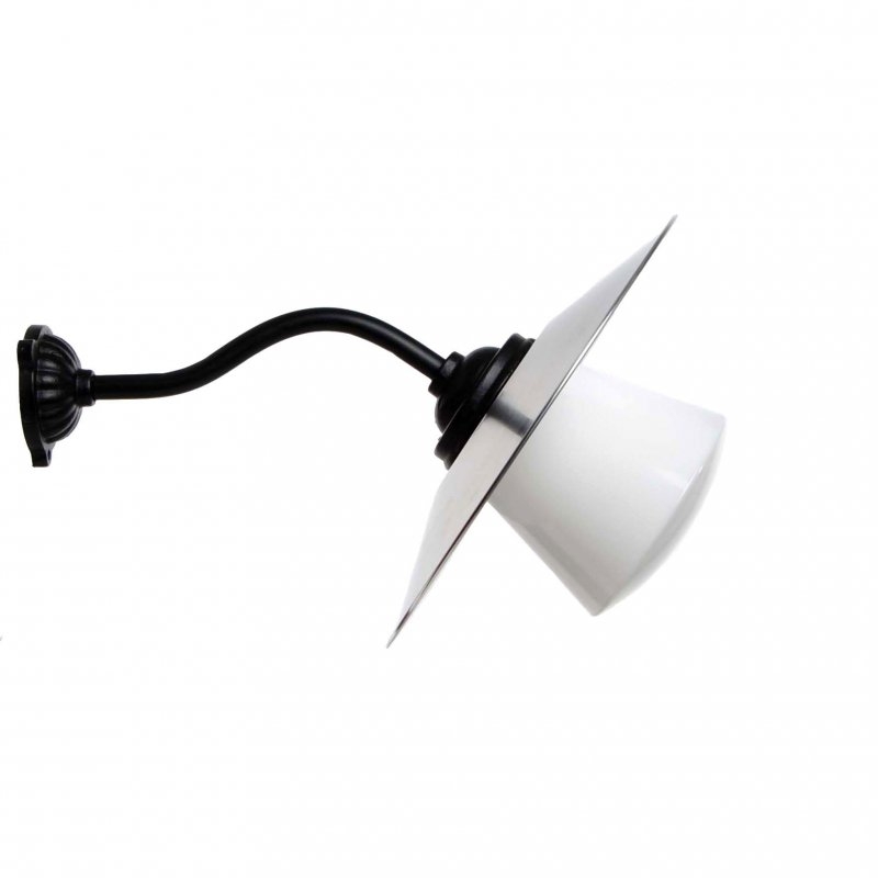 Outdoor lamp, station lamp, short
