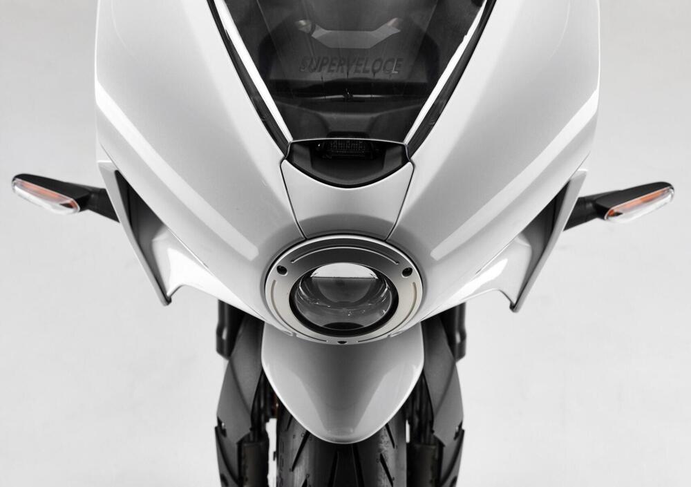 MV Agusta Superveloce S - 2021 - 9
