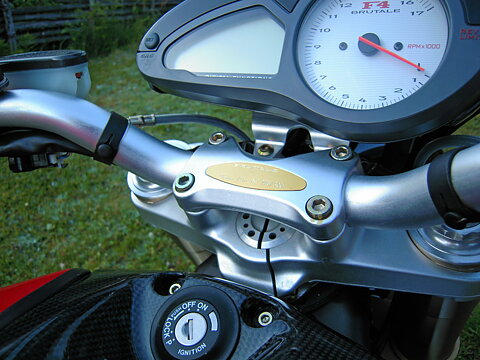 MV Agusta Brutale 750 Serie Oro - 2003 (klassiker)