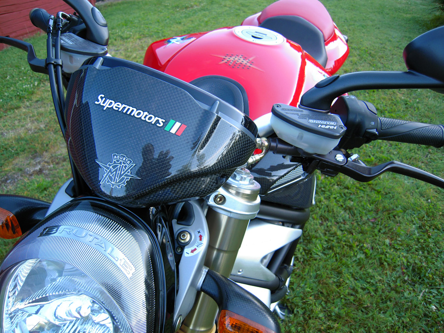 MV Agusta Brutale 750 Serie Oro - 2003 (klassiker) - 10
