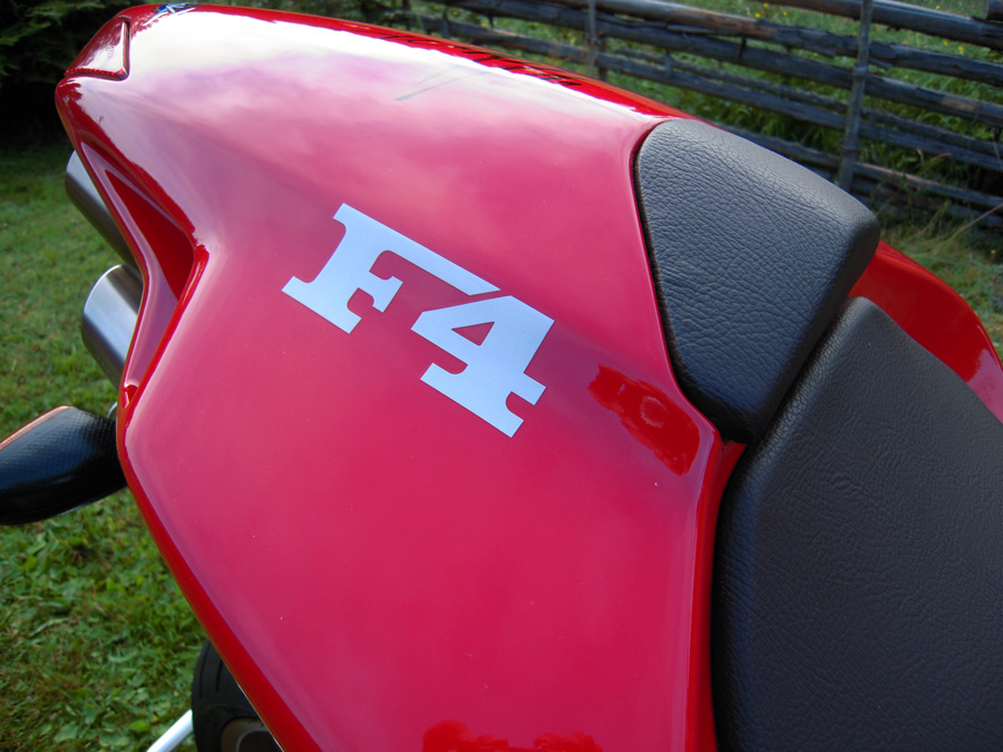 MV Agusta F4 750 Serie Oro - 1999 (klassiker) - 5