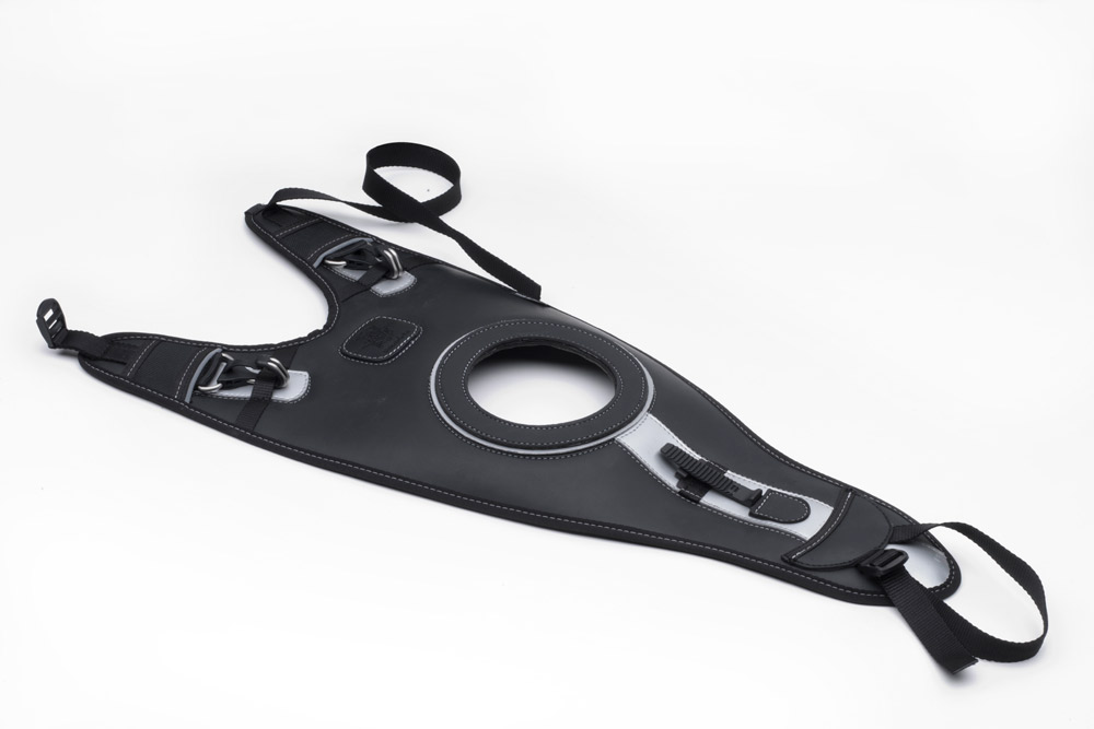 Fuel tank fit plate