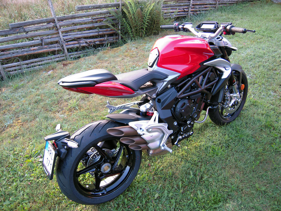 MV Agusta Brutale 800 ABS/EAS - 2016 - 11