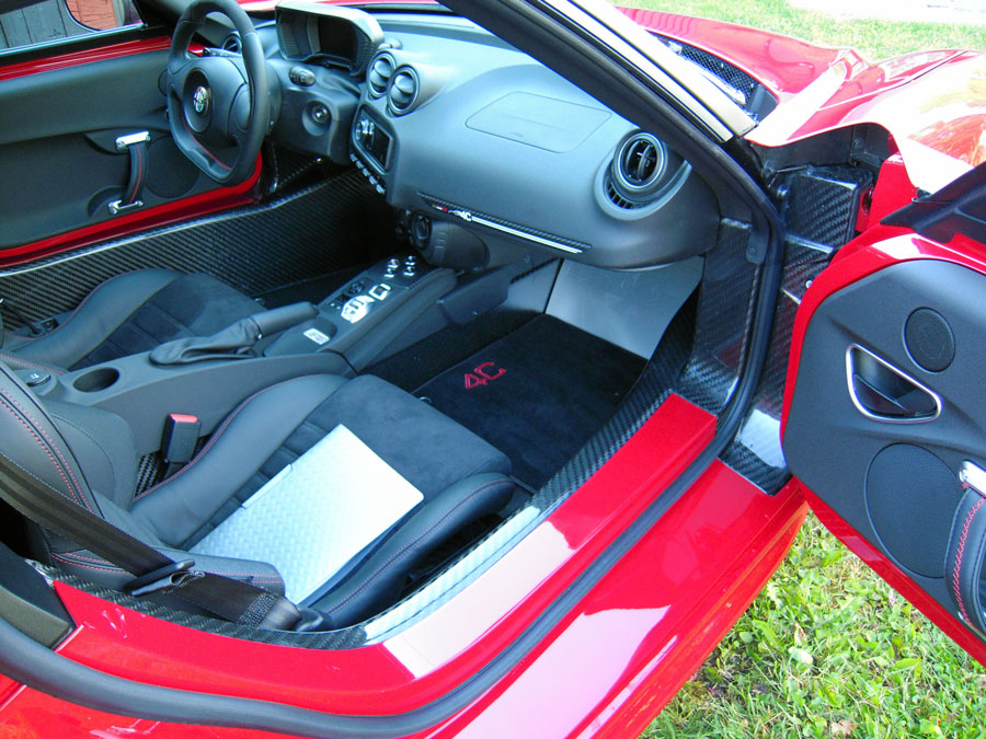 Alfa Romeo 4C Launch Edition - 2014 (såld) - 4