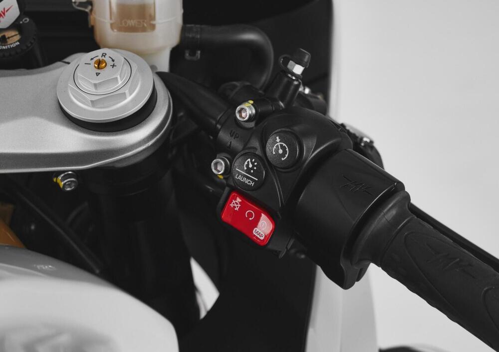 MV Agusta Superveloce S - 2022 - 13