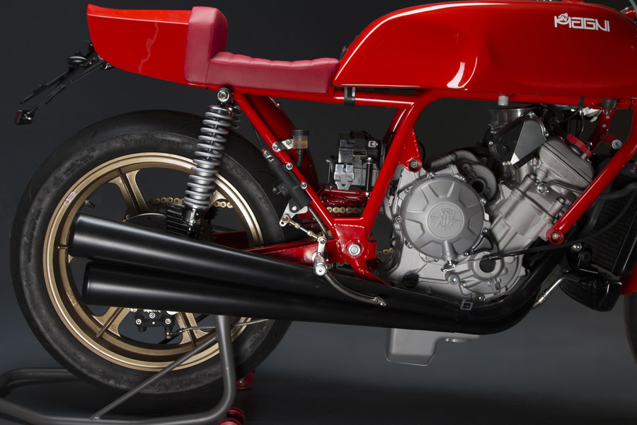 Magni Filo Rosso Naked - 2014 - 5
