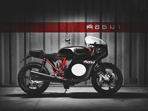 Magni Filo Rosso Black - 2018