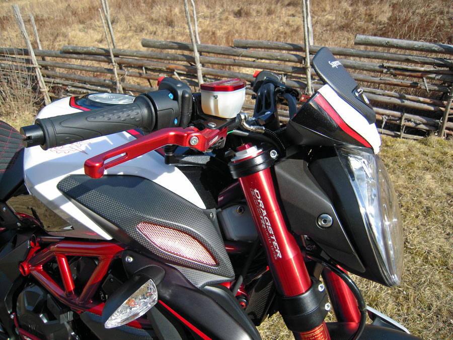 MV Agusta Dragster 800 RR Lewis Hamilton - 2016 (såld) - 10