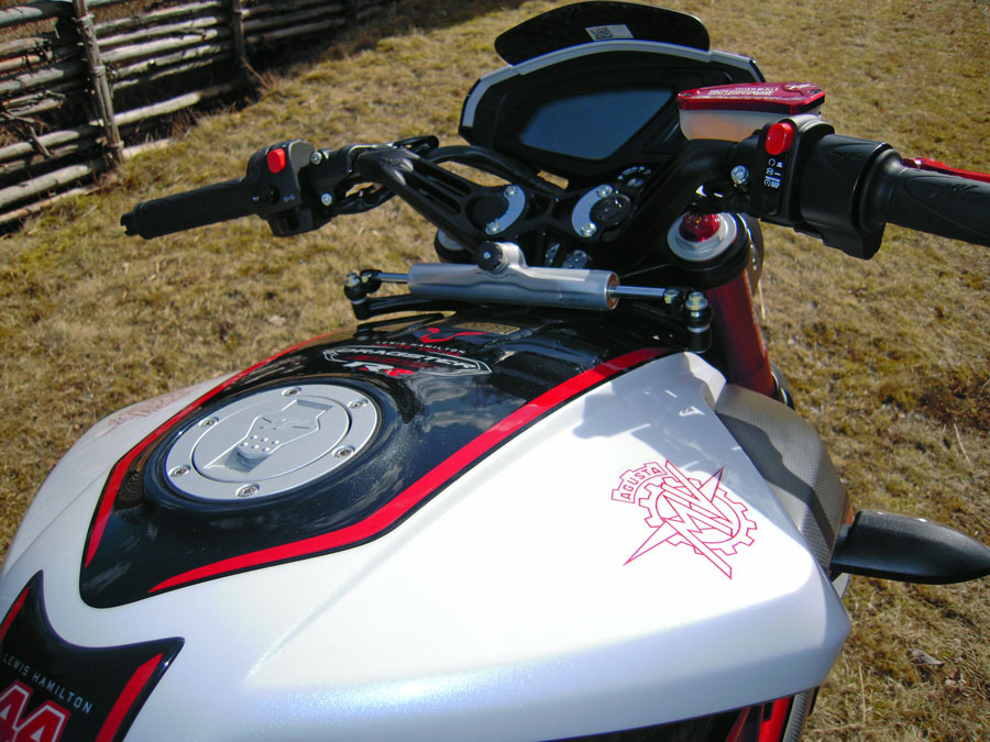 MV Agusta Dragster 800 RR Lewis Hamilton - 2016 (såld) - 9
