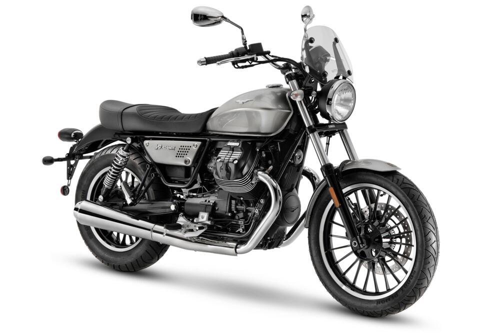 Moto Guzzi V9 Roamer - 2023 - 3