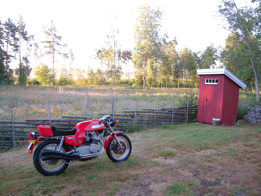 MV Agusta 750 Sport America - 1976 (såld) - 10