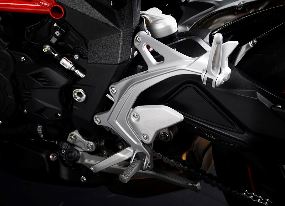 MV Agusta Brutale 800 RR America - 2018 - 13
