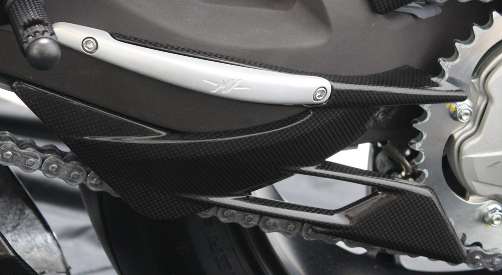 Lower chain guard