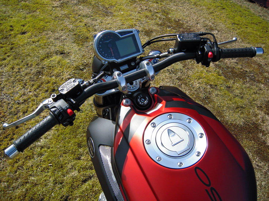 Moto Guzzi Griso 1200 8V SE - 2016 (såld) - 6