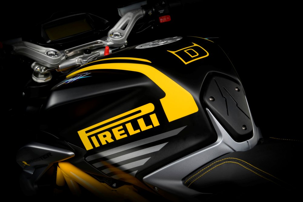 MV Agusta Dragster 800 RR Pirelli - 2019 - 7