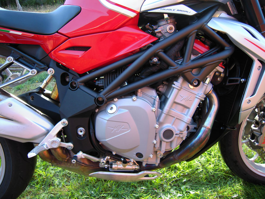 MV Agusta Brutale 1090 RR - 2014 (såld) - 3