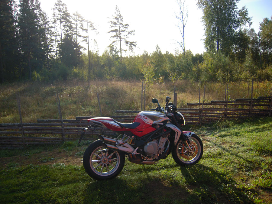 MV Agusta Brutale 1090 RR - 2014 (såld) - 10