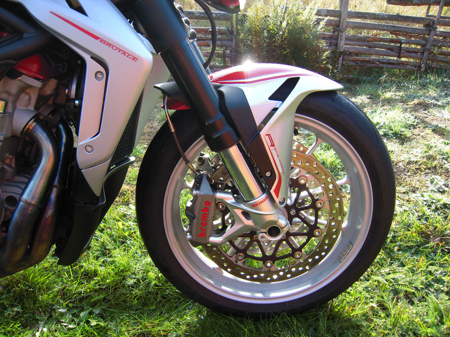 MV Agusta Brutale 1090 RR - 2014 (såld) - 5