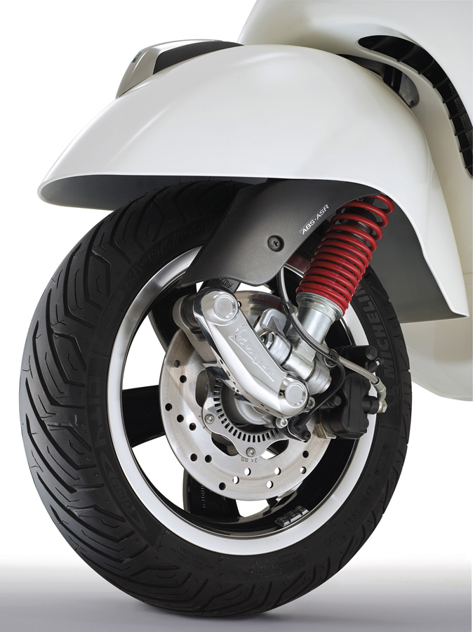Vespa GTS 300 Super ABS - 2014 - 9