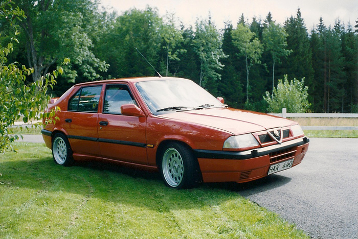 Alfa Romeo 33 QV - 1990