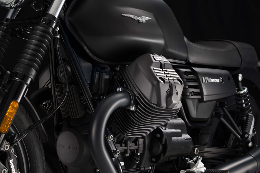 Moto Guzzi V7 III Stone - 2018 - 4